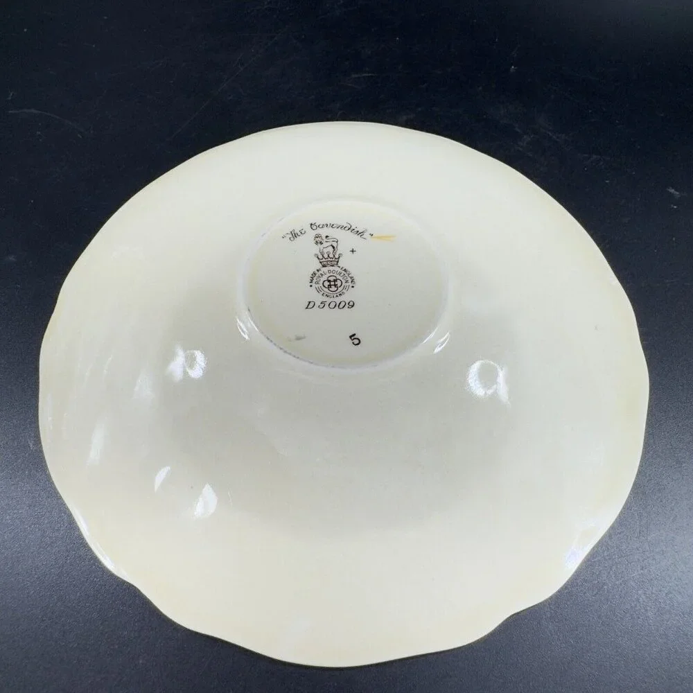 Antique Royal Doulton The Cavendish‎ Porcelain Teacup And Saucer Set England VTG